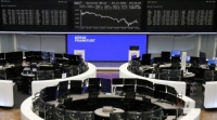 الأسهم الأوروبية تغلق على تباين وسط ترقب للمستثمرين