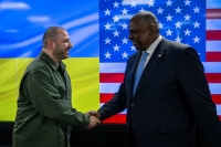 بـ 100 مليون دولار.. أمريكا تقدم مساعدات عسكرية جديدة لأوكرانيا