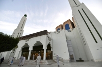 لقطات من التدابير الوقائية لمساجد المنطقة المركزية بمكة