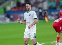 محرز و ثنائي ضمك يزينون قائمة الجزائر في كأس أفريقيا