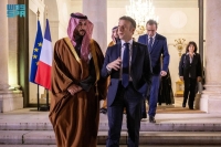 سمو وزير الدفاع يلتقي الرئيس الفرنسي في باريس - واس