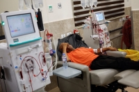نفاد أدوية السرطان من مستشفيات غزة - رويترز