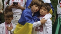 أوكرانيا تتهم روسيا باختطاف نحو 20 ألف طفل - The Moscow Times