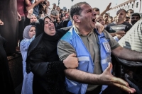 استمرار سقوط الشهداء الفلسطينيين جراء العدوان الإسرائيلي - وكالات