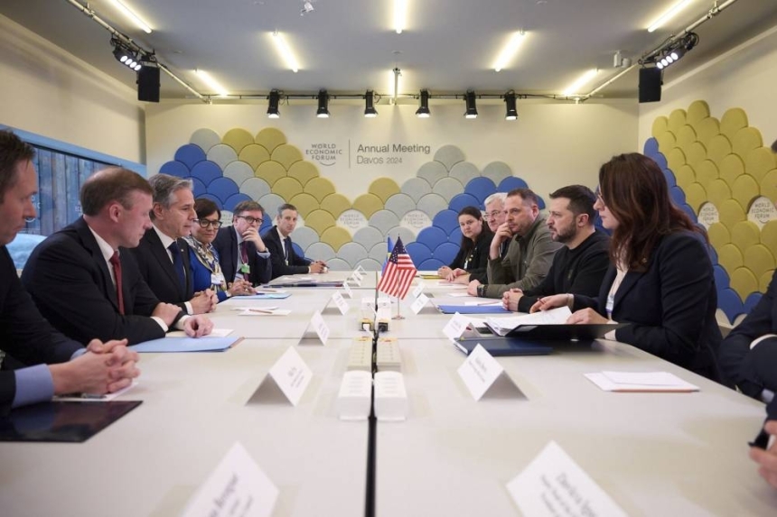 بلينكن يؤكد لزيلينسكي دعم الرئيسي الأمريكي القوي والدائم لأوكرانيا - د ب أ