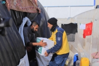 مركز الملك سلمان يواصل توزيع المساعدات في خان يونس بقطاع غزة