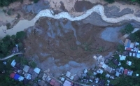 الانهيار الأرضي في الفلبين - رويترز