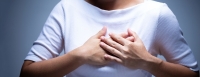 ليس من الضروري أن تكون أعراض النوبات القلبية لدى المرأة في صورة أوجاع في الصدر - مشاع إبداعي