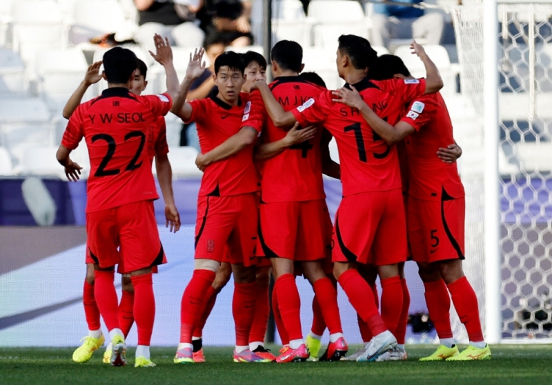 مشاجرة بين لاعبي كوريا بعد خسارة الأردن بكأس آسيا 2023