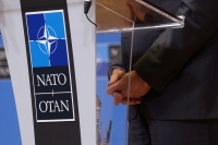  سوف ينفق حلفاء الناتو 2% من إجمالي الناتج المحلي على شؤون الدفاع - رويترز