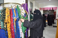 يوم التأسيس ينعش "سوق النساء" في الخُبر.. وإقبال على المنتجات التراثية