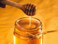 يتضمن المهرجان عرض أجواد أنواع العسل والسمن - مشاع إبداعي
