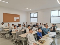 انتظام الطلاب في مدارس مكة 