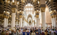 5,602,497 مصليًا وزائرًا يؤدون فروض الصلوات اليومية في المسجد النبوي - شؤون الحرمين