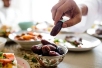 الأكل الصحي في رمضان - مشاع إبداعي