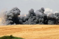 دوي انفجار بطريق مطار طرابلس- مشاع إبداعي (أرشيفية)