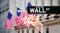 3 مخاطر تهدد سوق الأسهم الأمريكية بالدخول في «مفترق طرق»