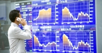 المؤشر نيكي يهبط وسط ترقب بيانات التضخم وتوقعات بتحرك في بنك اليابان