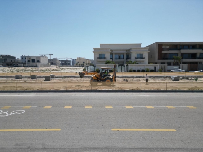  بدء أعمال تطوير شارع عبد اللطيف الفوزان بالخبر بطول 3100م - اليوم 