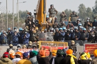 الهند.. آلاف المزارعين ينظمون احتجاجًا للمطالبة بزيادة أسعار المحاصيل- رويترز