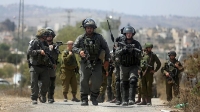 جنود الاحتلال يواصلون انتهاكاتهم في الضفة الغربية - الأناضول