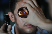 طب البصريات يُشكل دورًا محوريًا في الرعاية الصحية للعيون - مشاع إبداعي