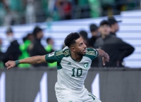 سالم الدوسري لاعب المنتخب الوطني السعودي في مباراة طاجيكستان