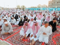 المسلمون يؤدون صلاة العيد في مختلف أنحاء المملكة
