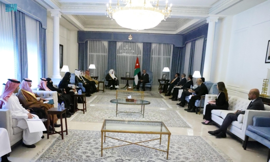 رئيس مجلس الشورى يلتقي رئيس وزراء الأردن- واس 