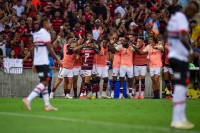 فلامينجو وإنترناسيونال يقتسمان صدارة الدوري البرازيلي
