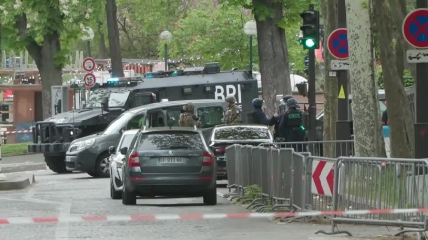 باريس.. الشرطة تطوق قنصلية إيران بعد تقارير عن تهديد رجل بتفجير نفسه- رويترز