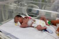 المولودة في إحدى مستشفيات رفح- رويترز 
