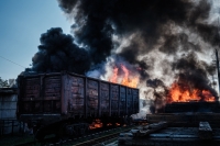 روسيا تهاجم خطوط سكك حديدية بأوكرانيا - موقع cnn