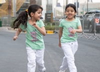 تعتبر ممارسة الأنشطة مع جميع أفراد الأسرة حافزًا جيدًا للطفل - وزارة الصحة