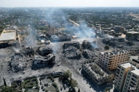 القصف الإسرائيلي استهدف عدة مناطق في جنوب قطاع غزة - ndtv