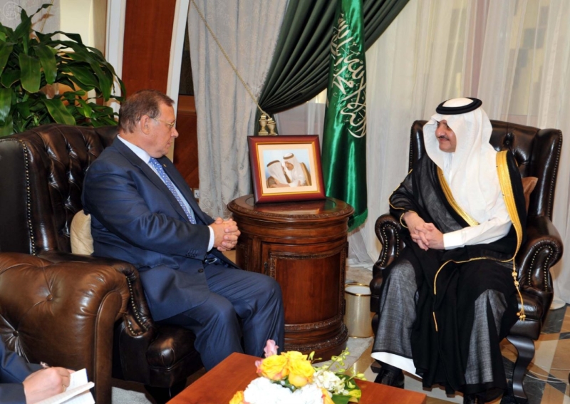 الأمير السعود بن نايف يستقبل السفير الأمريكي والسفير الروسي لدى المملكة