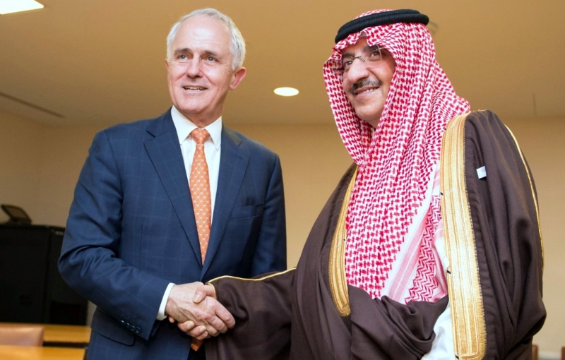  ولي العهد يلتقي رئيس وزراء أستراليا
