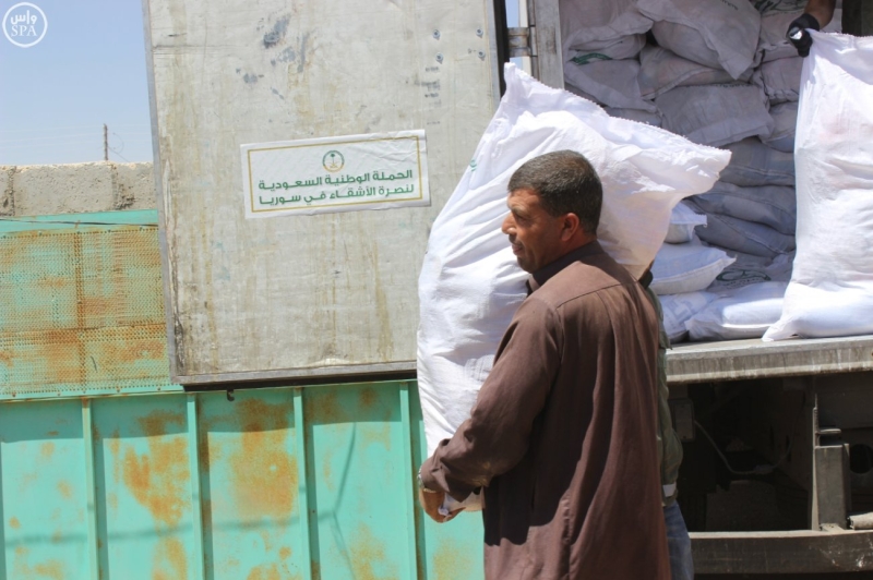 الحملة الوطنية السعودية تسير 50 طن مساعدات إغاثية رمضانية للداخل السوري 