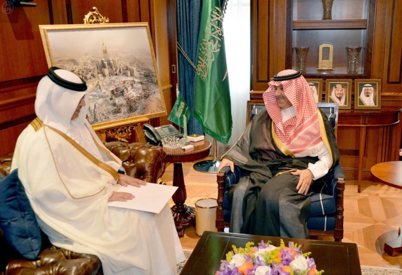 نائب وزير الخارجية يستقبل سفير دولة قطر