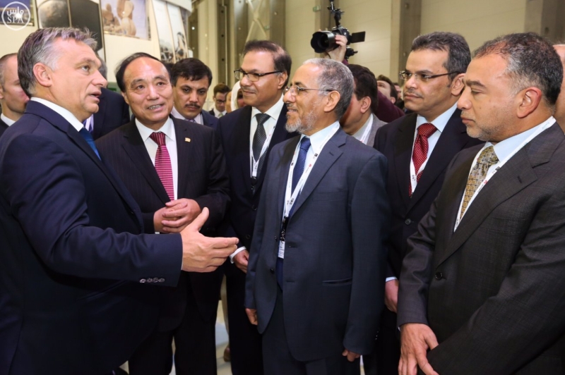 رئيس وزراء المجر يزور الجناح السعودي المشارك في معرض الاتصالات العالمي