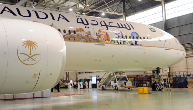 تدشين أربع طائرات للخطوط السعودية تحمل صور الحرمين الشريفين ومعالم المملكة 