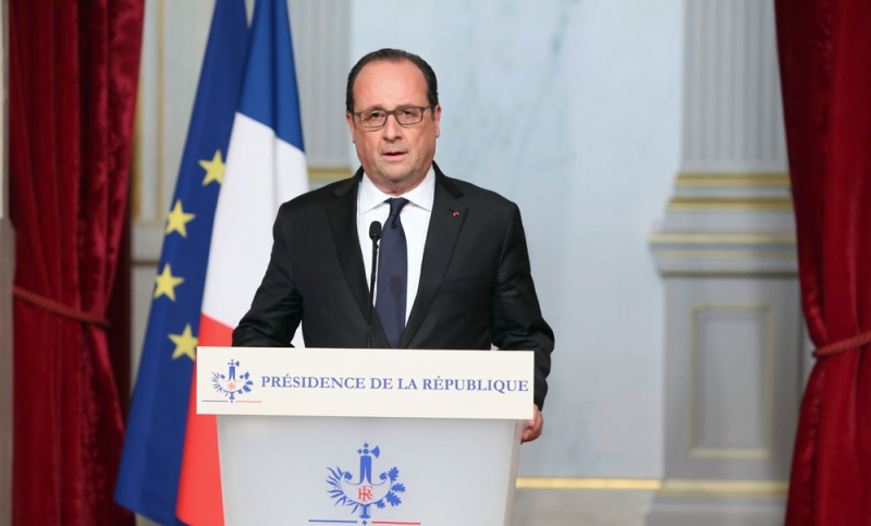 الرئيس الفرنسي : هجمات باريس من تنفيذ تنظيم 