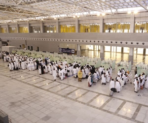 أكثر من مليون معتمر يعبرون مطار الملك عبدالعزيز الدولي خلال 45 يوماً 