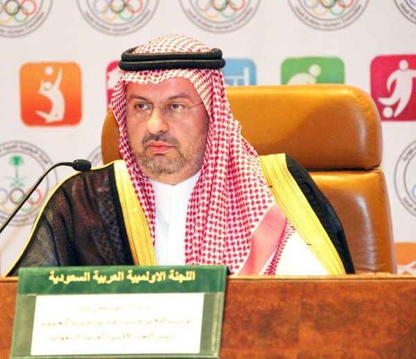  الأمير عبدالله بن مساعد متراسا اجتماع اللجنة الاولمبية