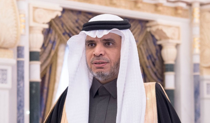 وزير التعليم الدكتور أحمد العيسى