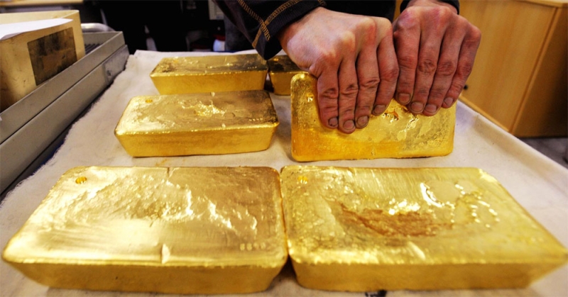 الذهب يقترب من أعلى مستوى في 13 شهرا بعد بيانات صينية‭ ‬