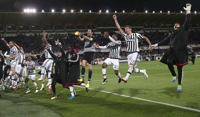 يوفنتوس ينتزع لقب الدوري الايطالي بعد هزيمة نابولي أمام روما