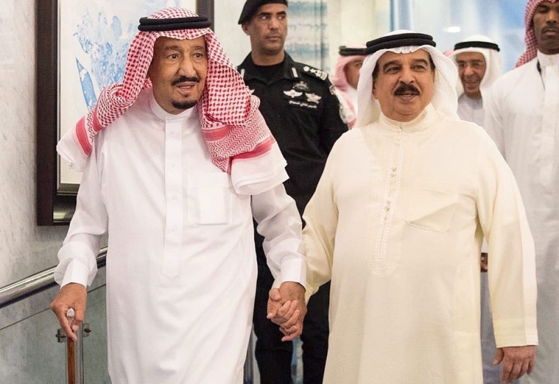 ملك البحرين يهنئ خادم الحرمين بذكرى البيعة الثالثة