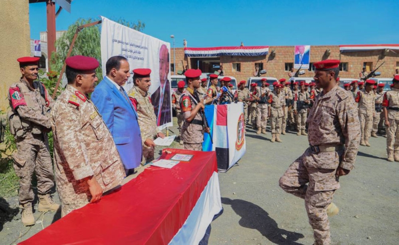 قيادة المحور العسكري بتعز تحتفل بتخريج دفعة جديدة من الشرطة العسكرية (سبأ) 