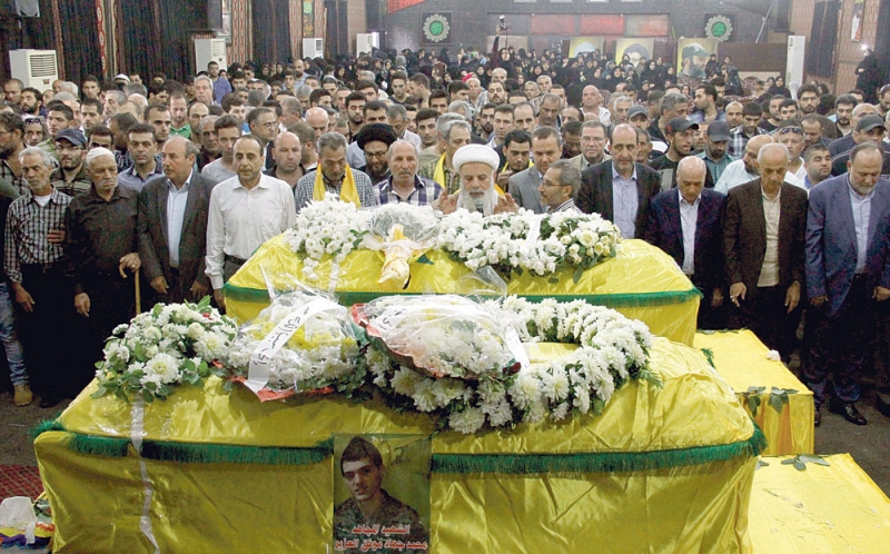 حزب الله يشيع مقاتلين قتلوا في سوريا